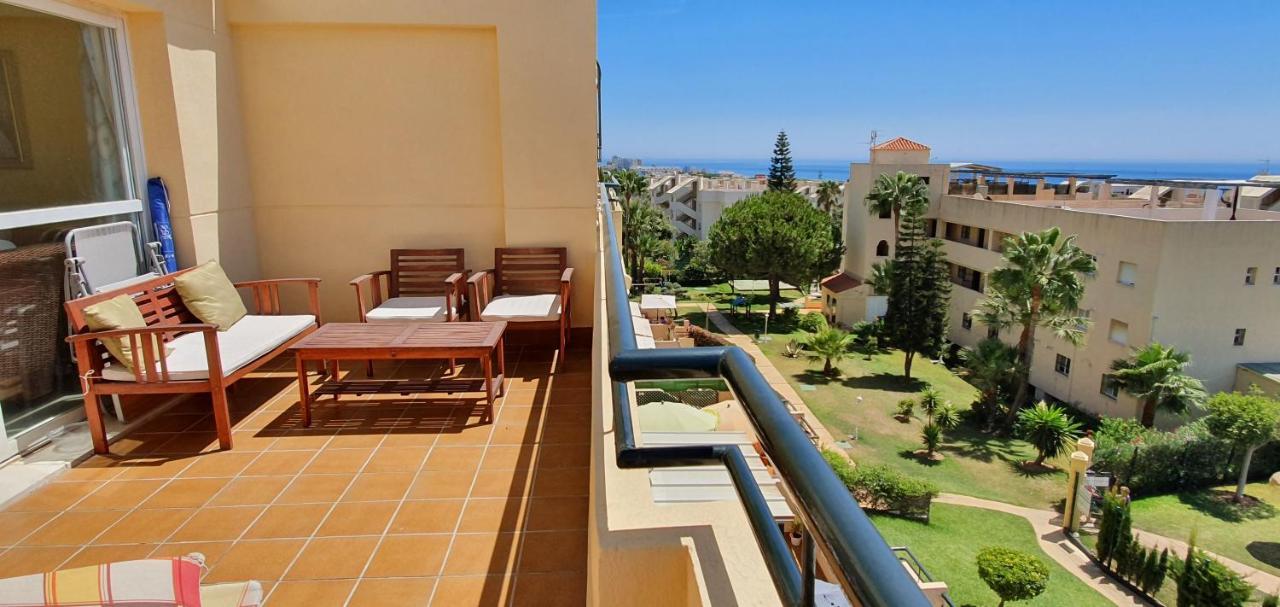 Corner Sea View Penthouse With 95M² Terraces Apartman Marbella Kültér fotó