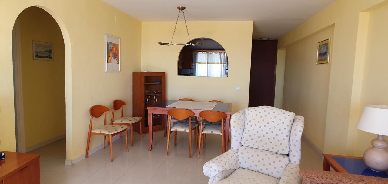 Corner Sea View Penthouse With 95M² Terraces Apartman Marbella Kültér fotó
