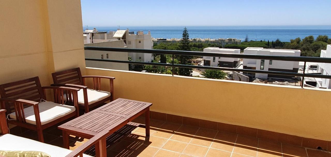 Corner Sea View Penthouse With 95M² Terraces Apartman Marbella Kültér fotó