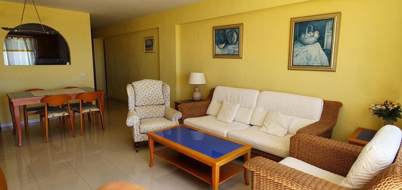 Corner Sea View Penthouse With 95M² Terraces Apartman Marbella Kültér fotó