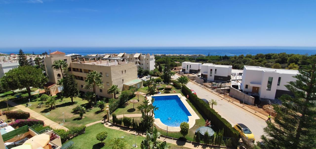 Corner Sea View Penthouse With 95M² Terraces Apartman Marbella Kültér fotó